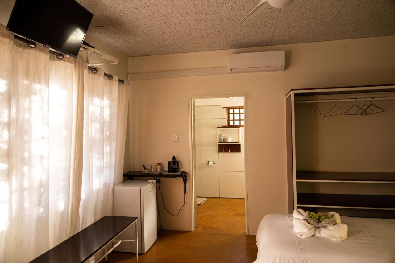 Otavi Olienhoff Guesthouse And Rest Camp מראה חיצוני תמונה