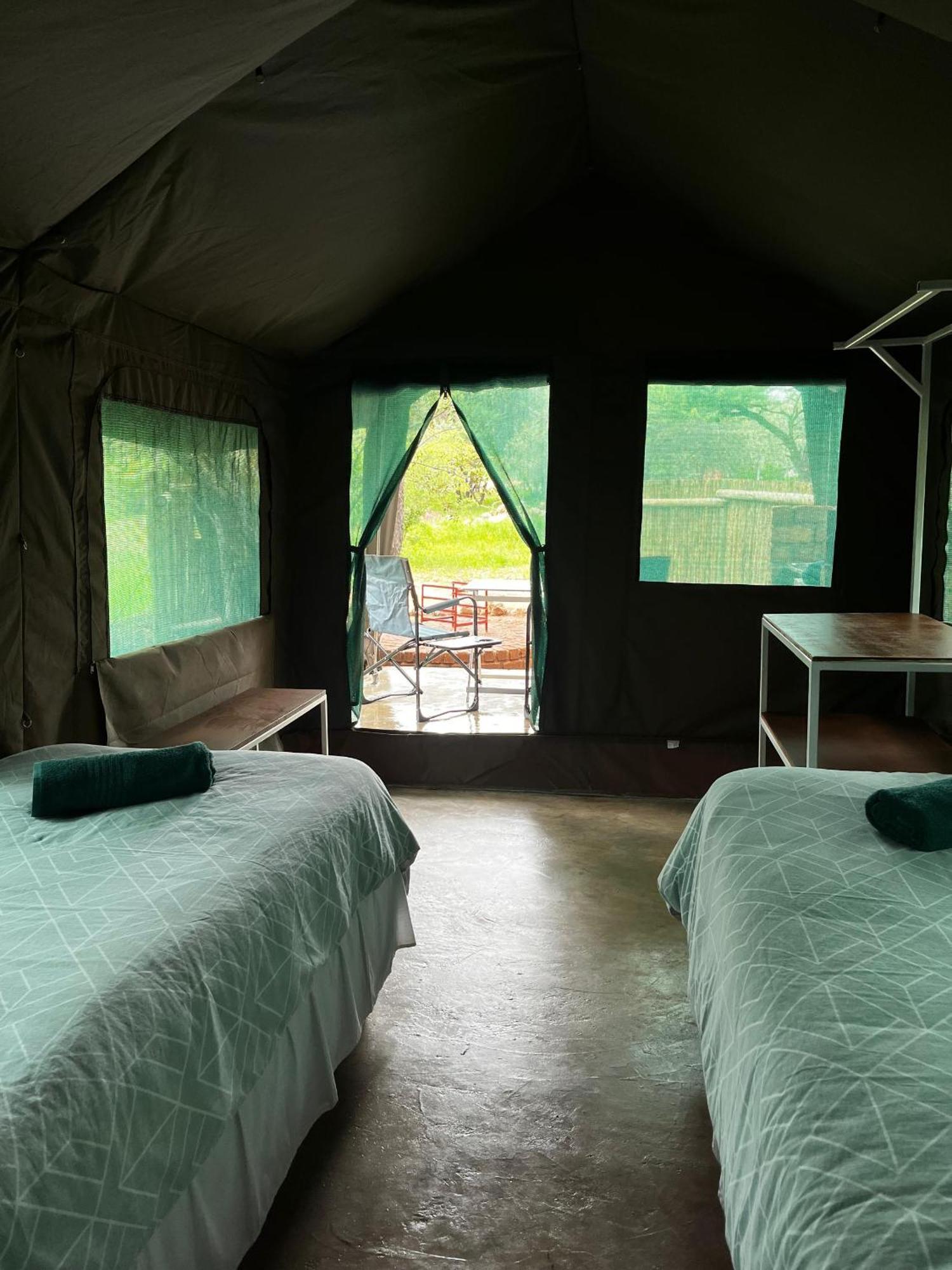 Otavi Olienhoff Guesthouse And Rest Camp מראה חיצוני תמונה