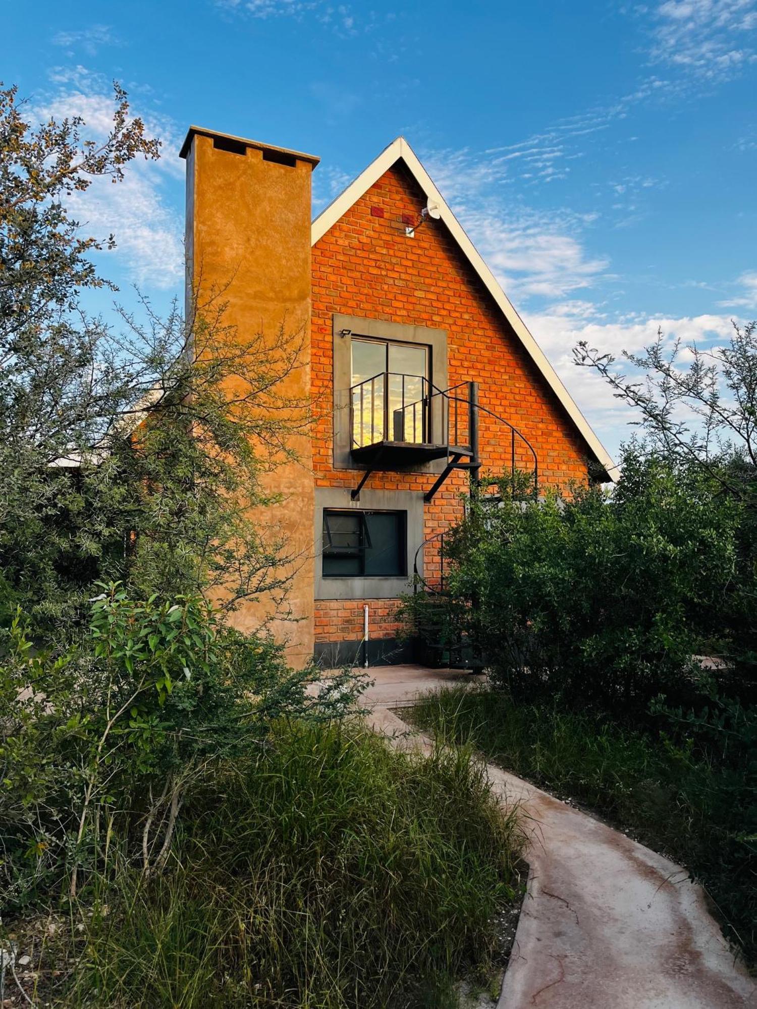 Otavi Olienhoff Guesthouse And Rest Camp מראה חיצוני תמונה